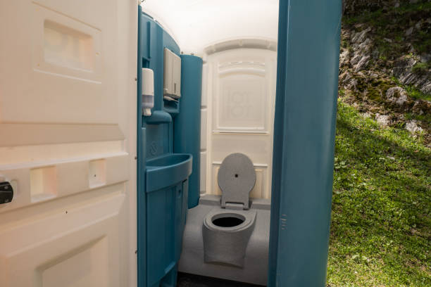Best Porta potty services near me  in Amherst, WI